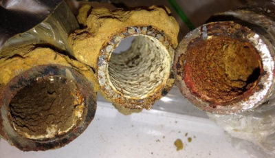 inside-flint-pipes-min-tang-and-kelsey-pieper-889x512